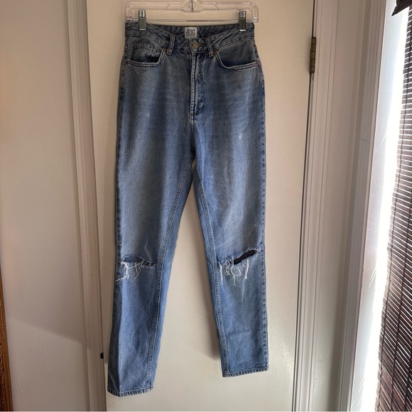 BDG Urban Outfitters High Rise Distressed Mom Jeans Women's W27 - Picture 1 of 3